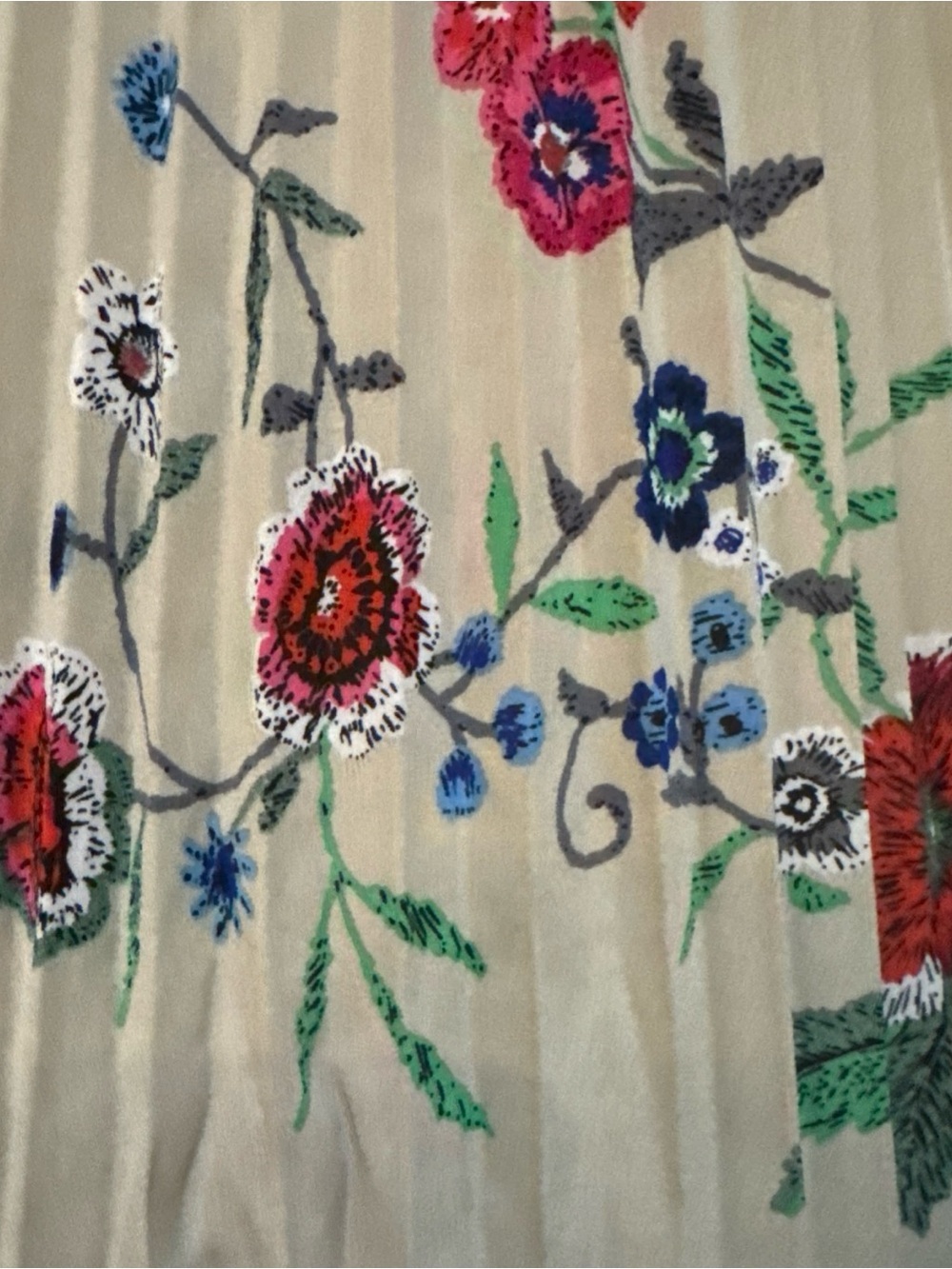 LuLaRoe Beige Pleated Midi Skirt with Red & Green Floral Print - Picture 3 of 4